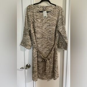H&M zebra print dress w/tie belt. Size Large. NWT